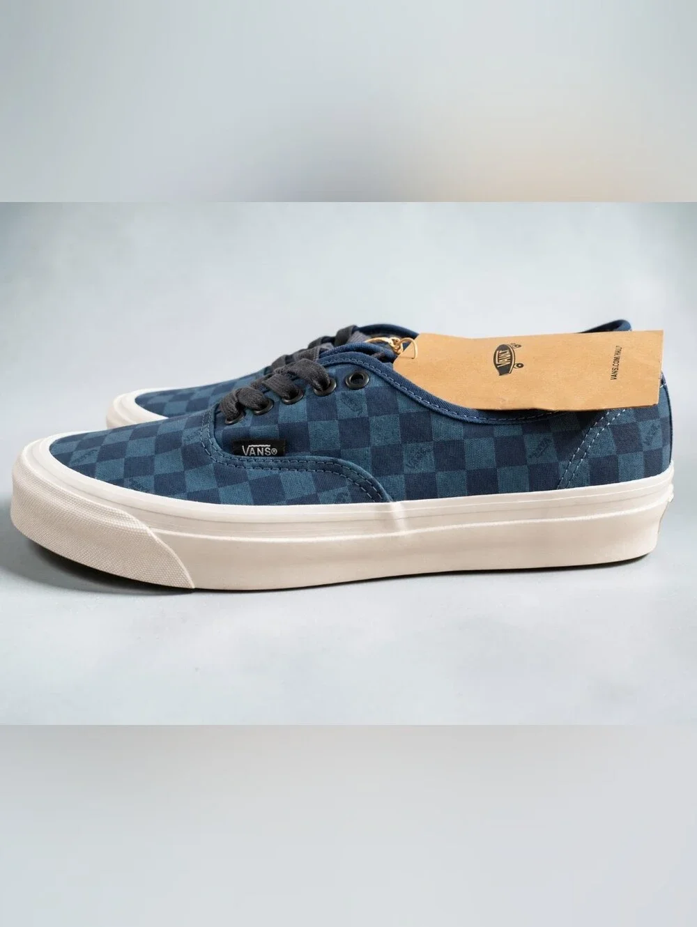 Vans Vault OG Authentic LX Navy Men 9.5 Women 11 NWT VN0A5FBDNVY